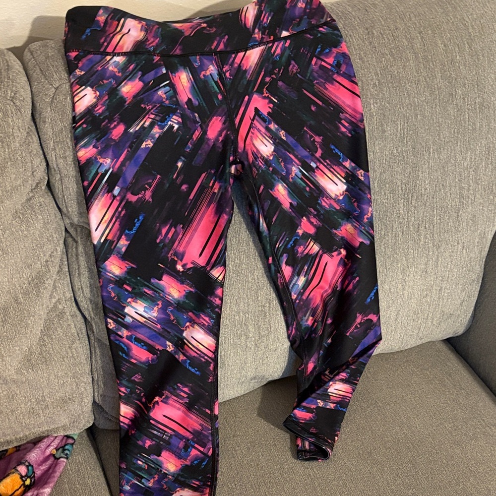 Fabletics Salar capri pants size medium